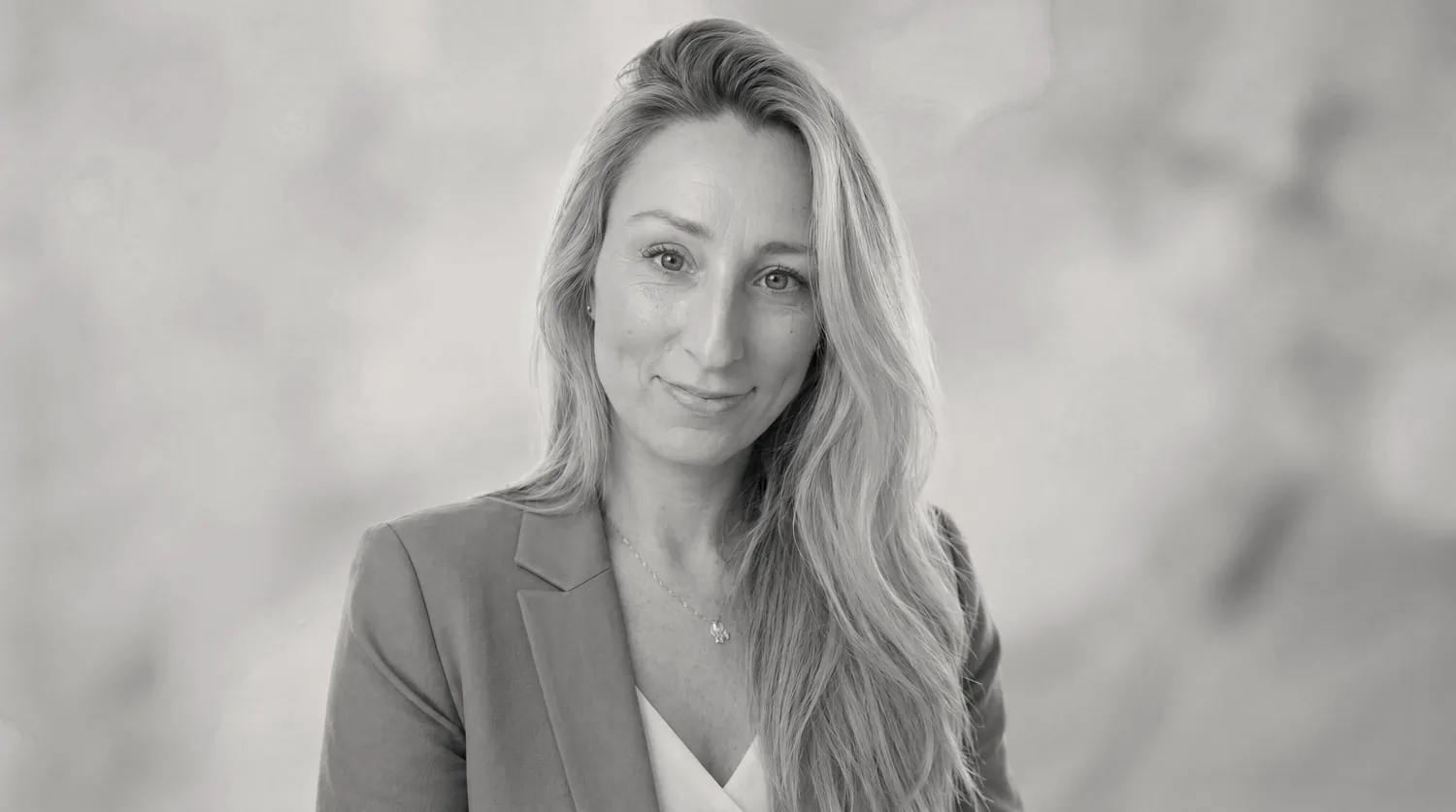 Sammi Jo Ruffolo, The Sax Agency
